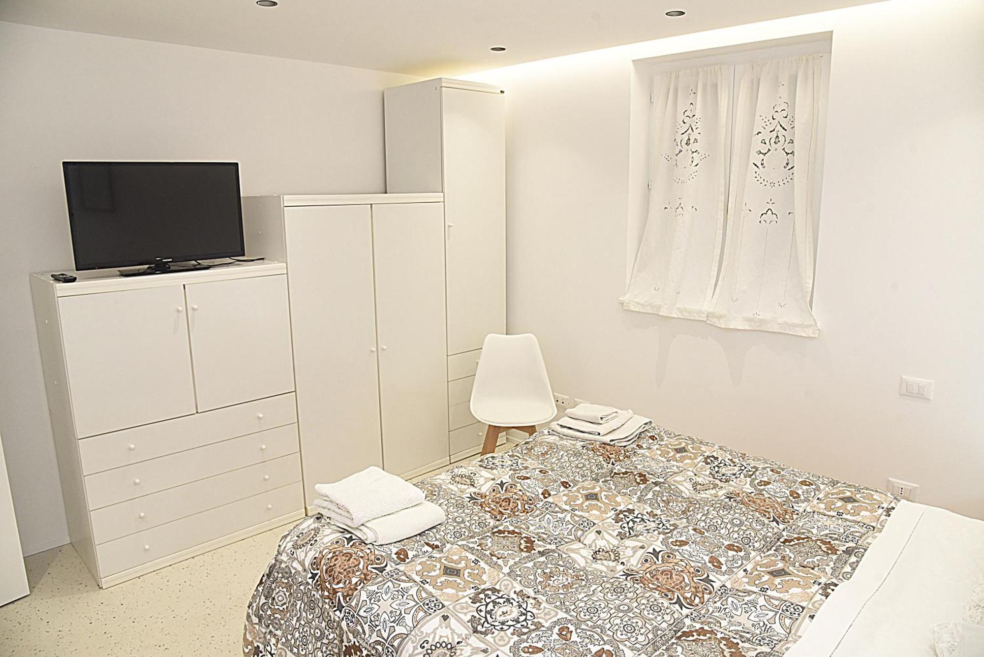 Borgo Santa Lucia Apartment With Private Parking & Garden Γκούμπιο Εξωτερικό φωτογραφία
